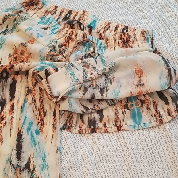 Flowy Pants - Picture 3 of 3